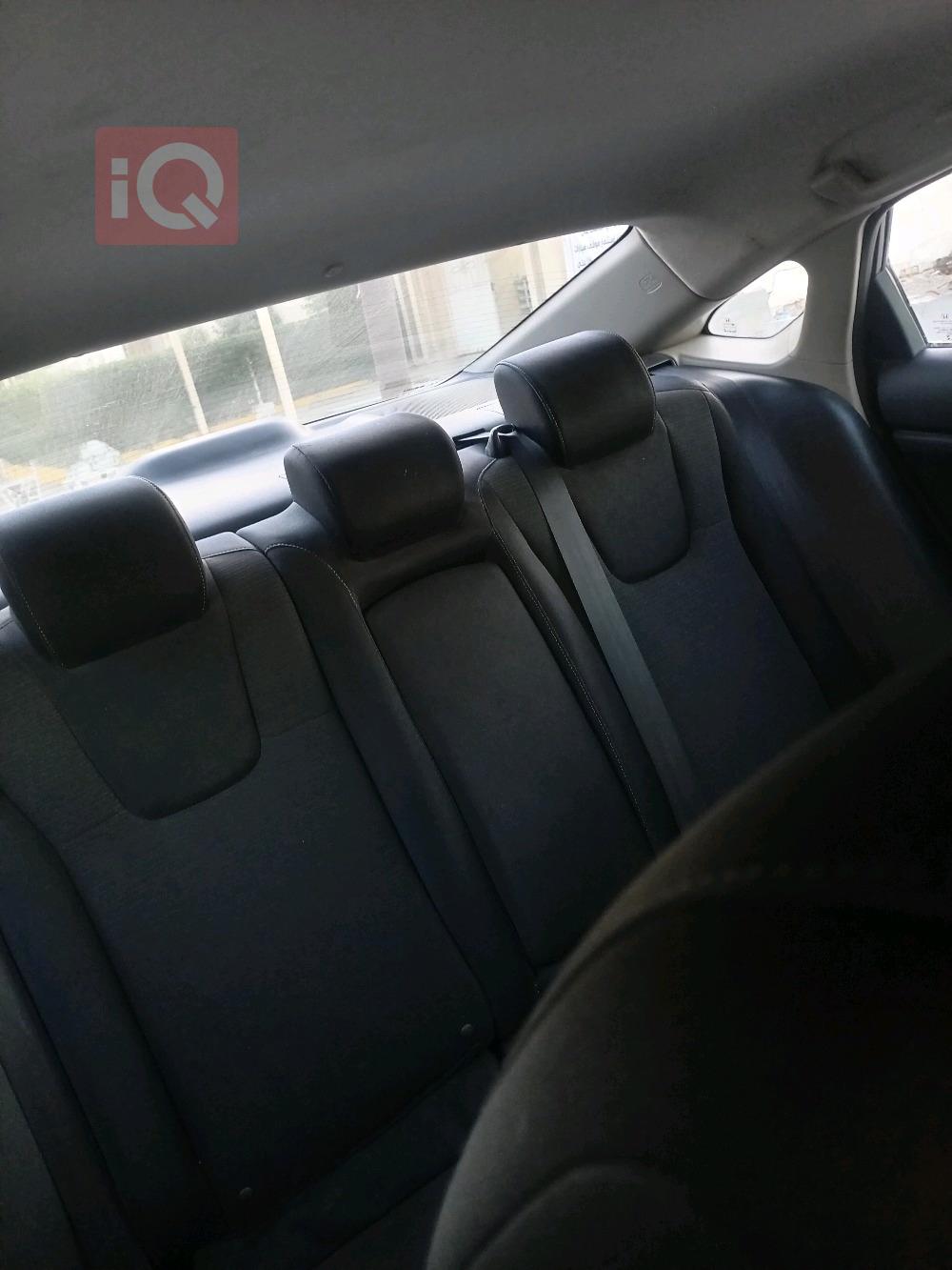 هوندا إنسايت